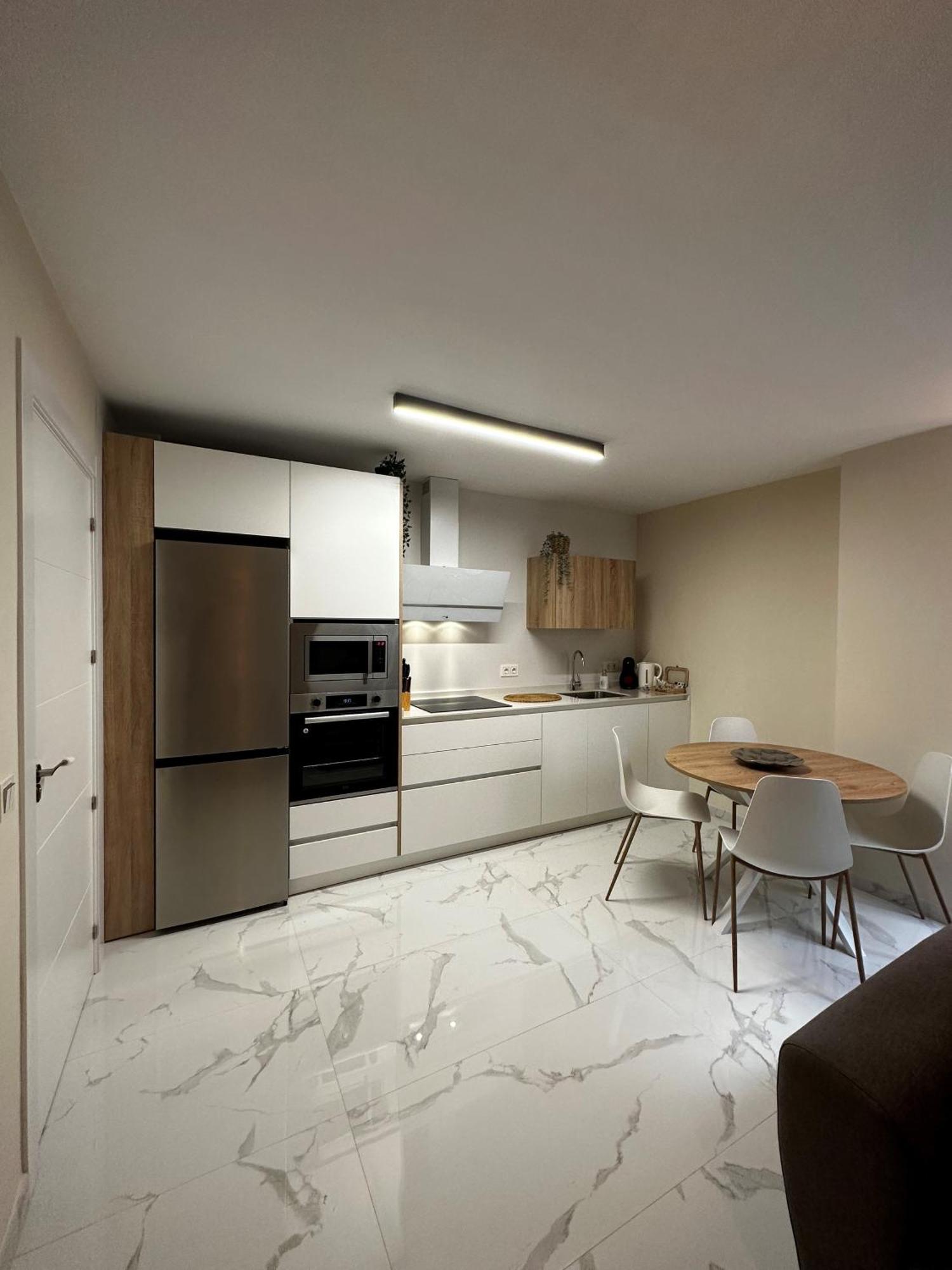 Marques De Robles Apartment Malaga Bagian luar foto